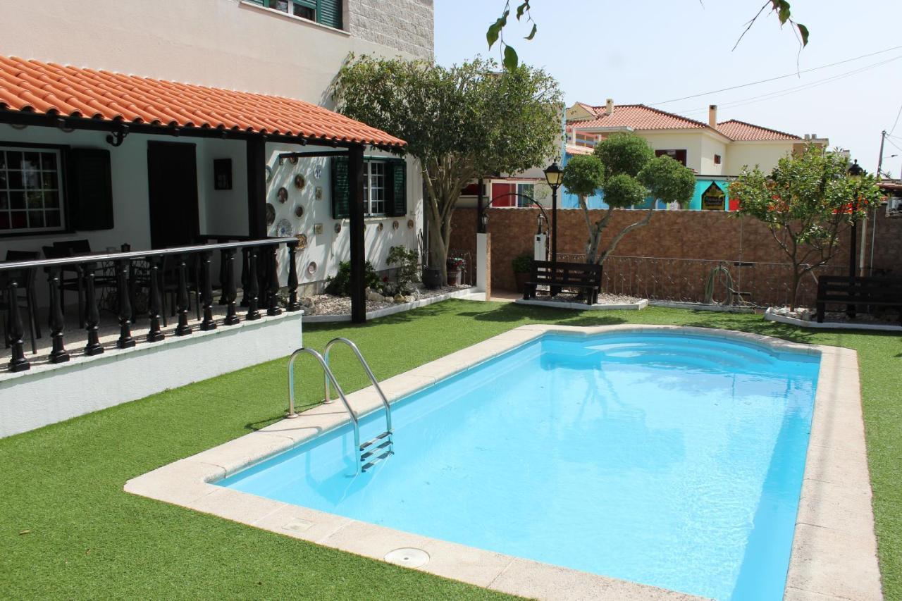 Hostel Casa Lucas Charneca  Εξωτερικό φωτογραφία