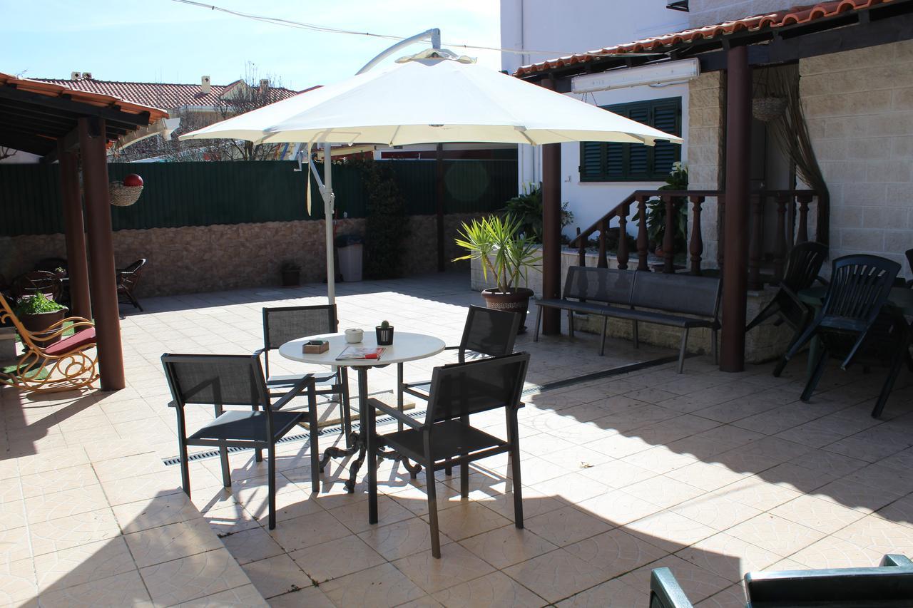 Hostel Casa Lucas Charneca  Εξωτερικό φωτογραφία