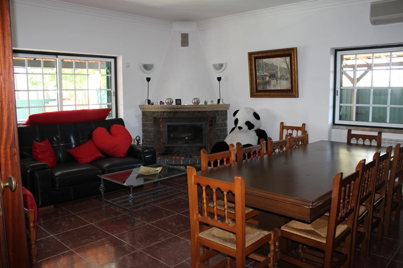 Hostel Casa Lucas Charneca  Εξωτερικό φωτογραφία